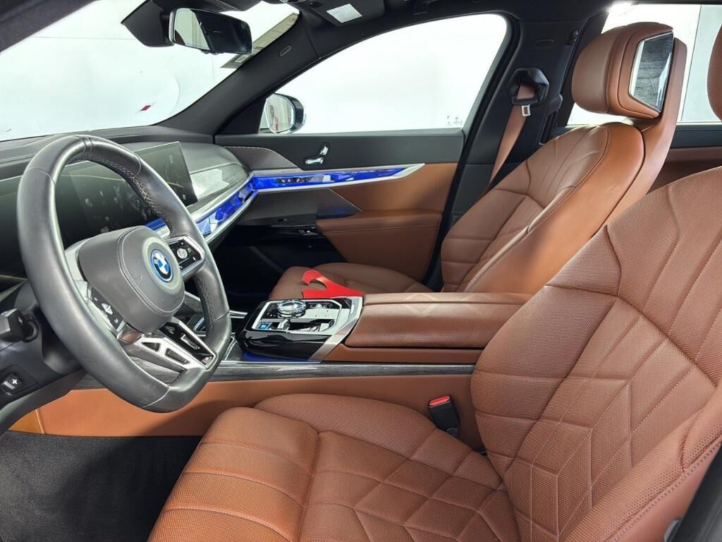 2023 BMW i7 in Houston, TX