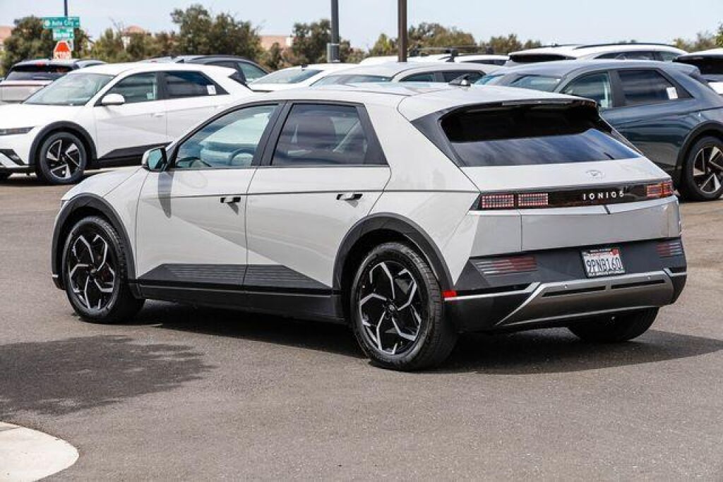 2024 Hyundai IONIQ 5
