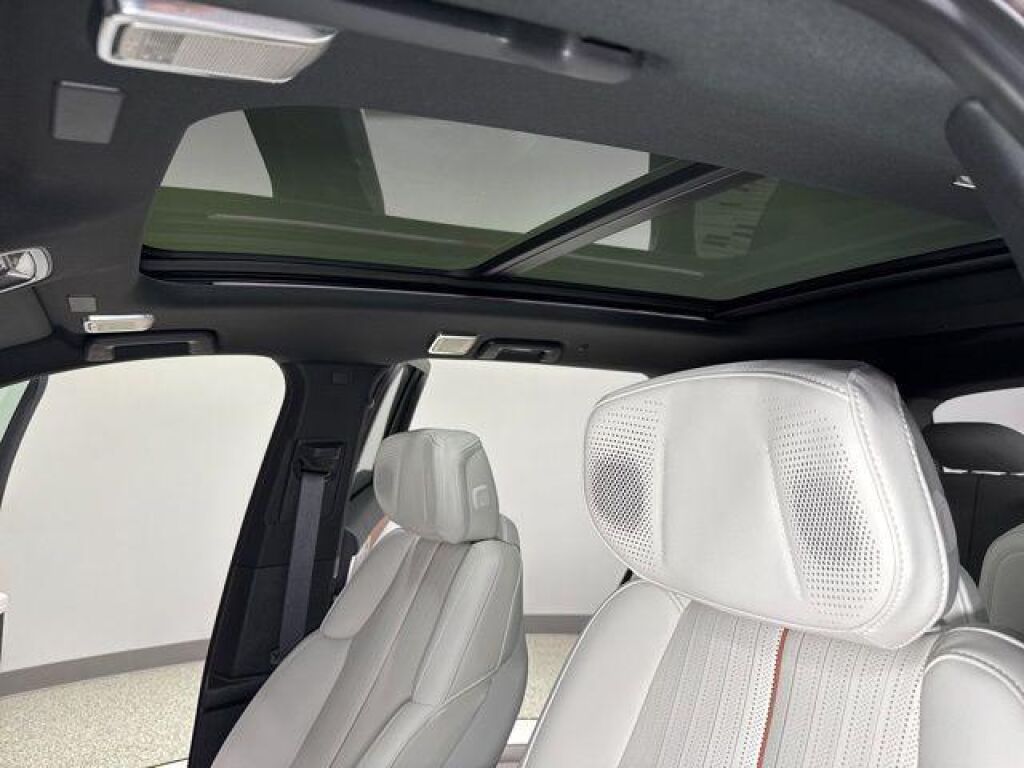 2026 Cadillac VISTIQ in Leavenworth, KS