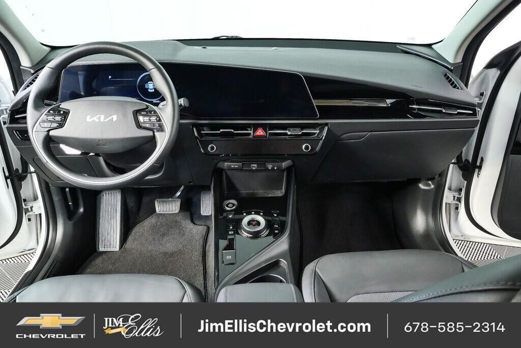 undefined. Enlarge image 18