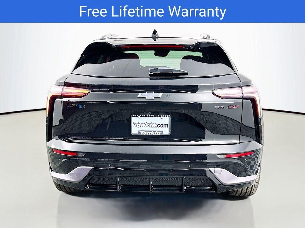 undefined. Enlarge image 7