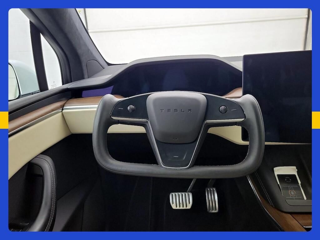 undefined. Enlarge image 12