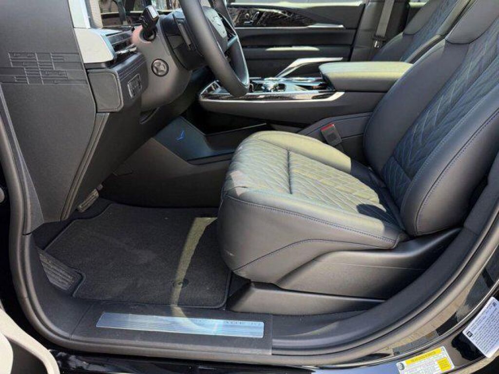 2026 Cadillac Escalade IQL