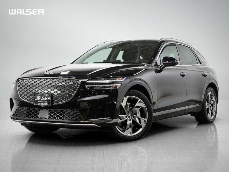 2023 Genesis Electrified GV70