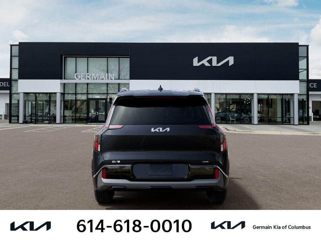undefined. Enlarge image 8