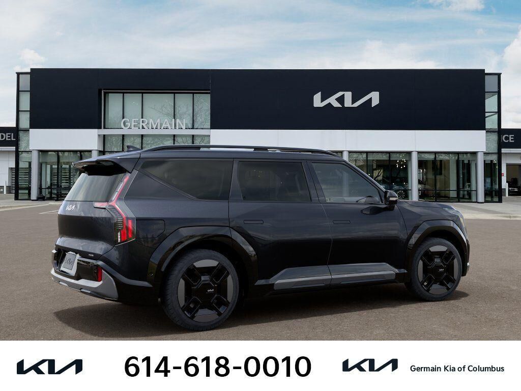 undefined. Enlarge image 9