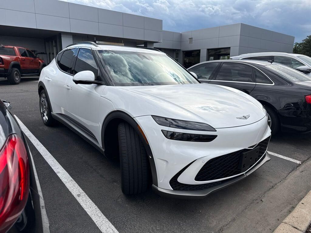 2023 Genesis GV60
