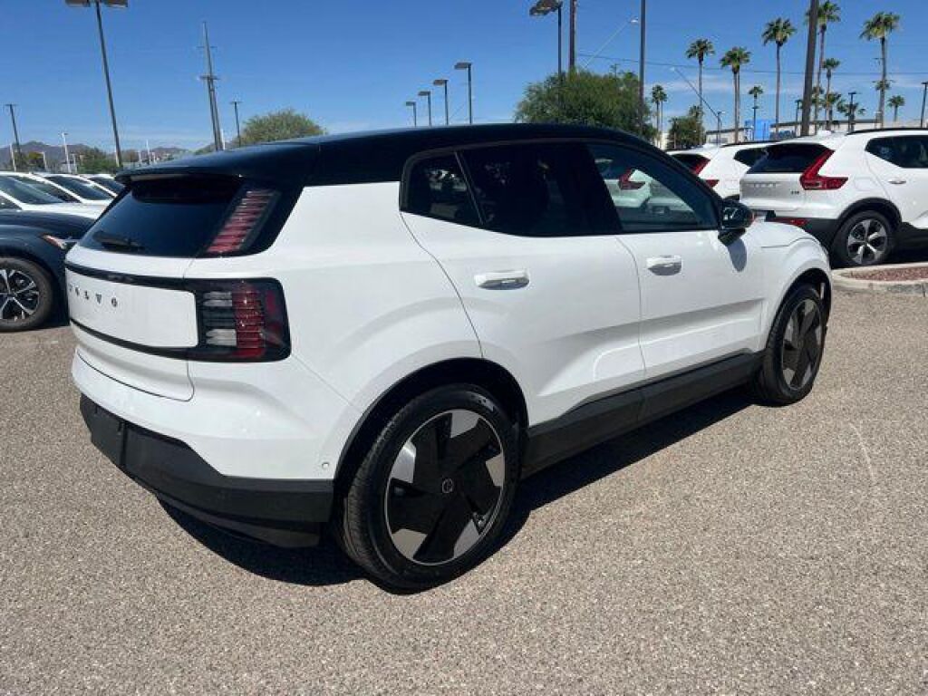 2026 Volvo EX30