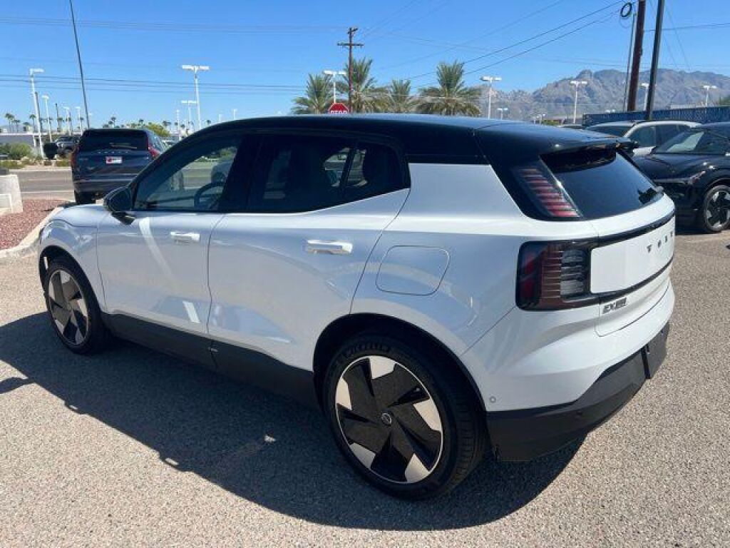 2026 Volvo EX30