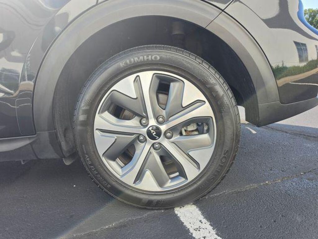 undefined. Enlarge image 7