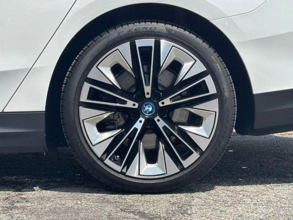 2024 BMW i5 in Indianapolis, IN