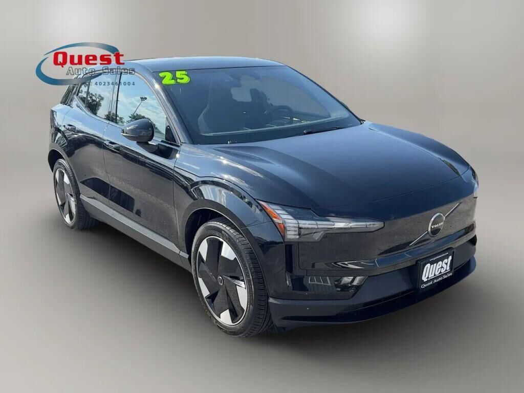 2025 Volvo EX30