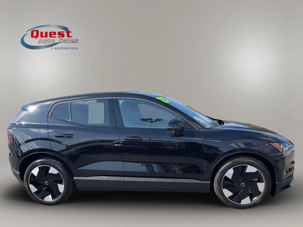 2025 Volvo EX30