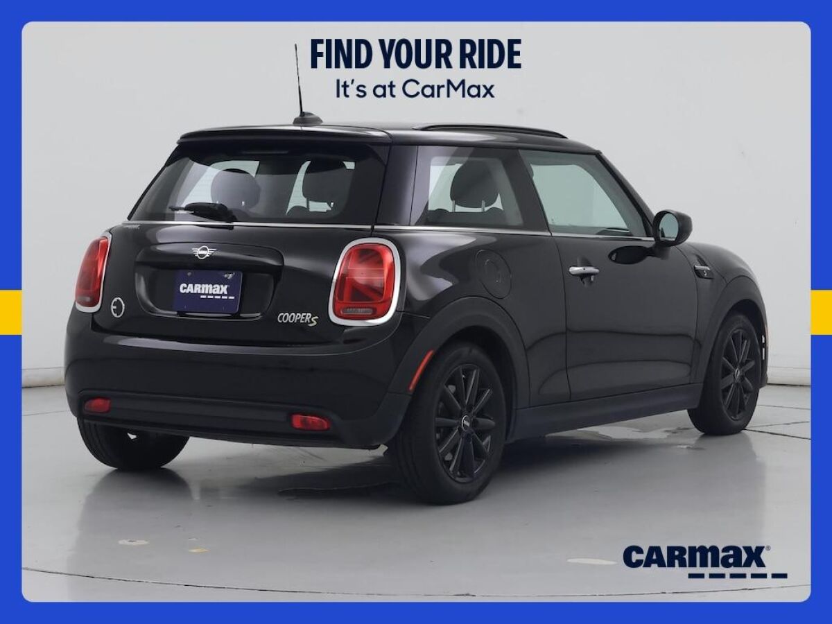undefined. Enlarge image 9