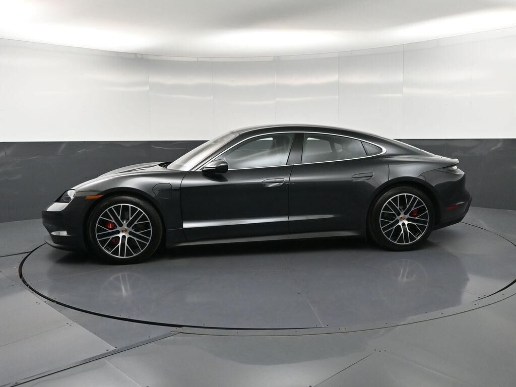 2026 Porsche Taycan
