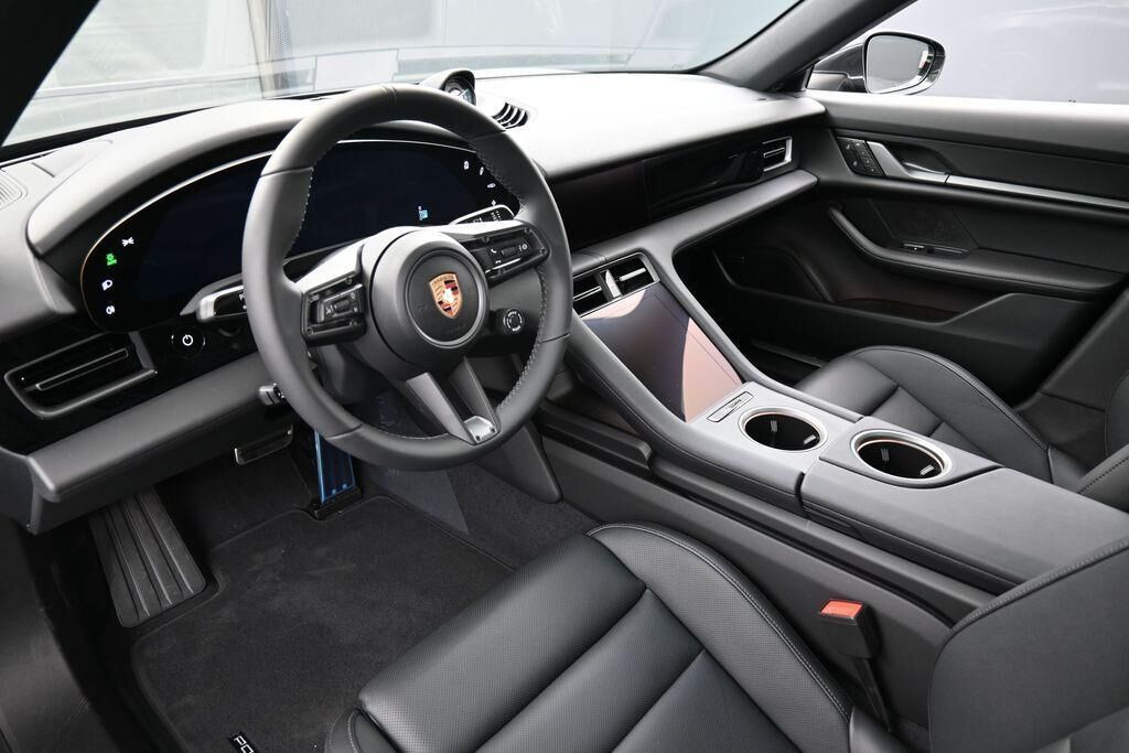 2026 Porsche Taycan