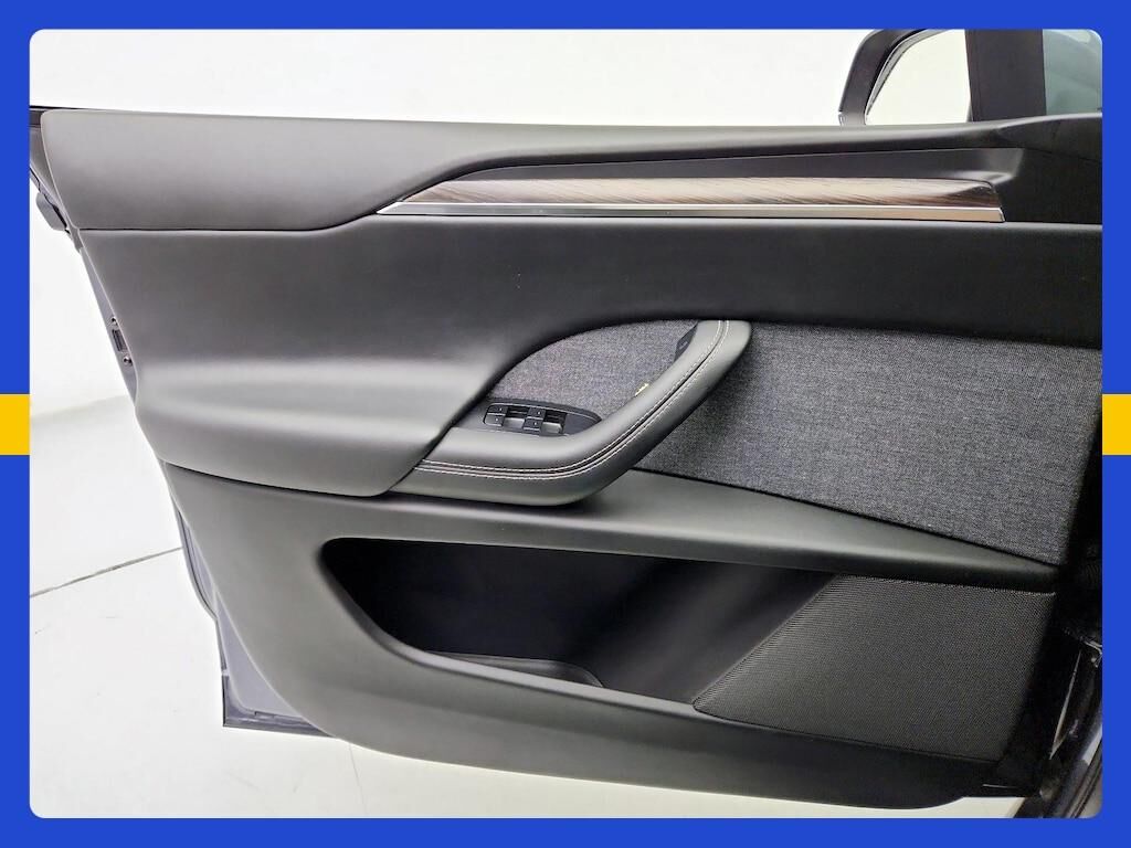undefined. Enlarge image 15