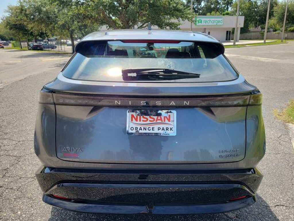 undefined. Enlarge image 8
