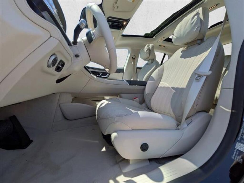 2026 Mercedes-Benz EQS 450