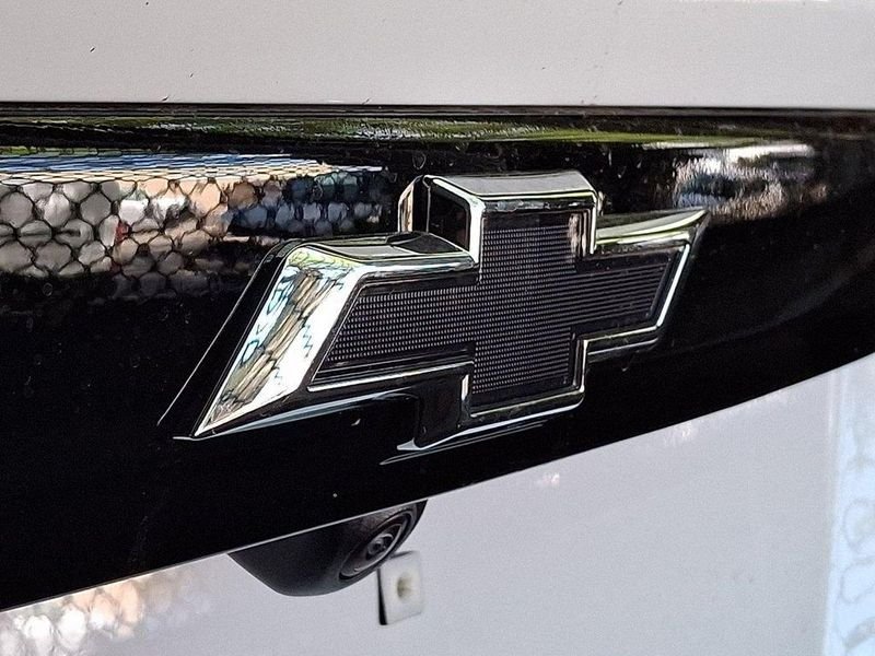 2027 Chevrolet Bolt in Englewood, NJ
