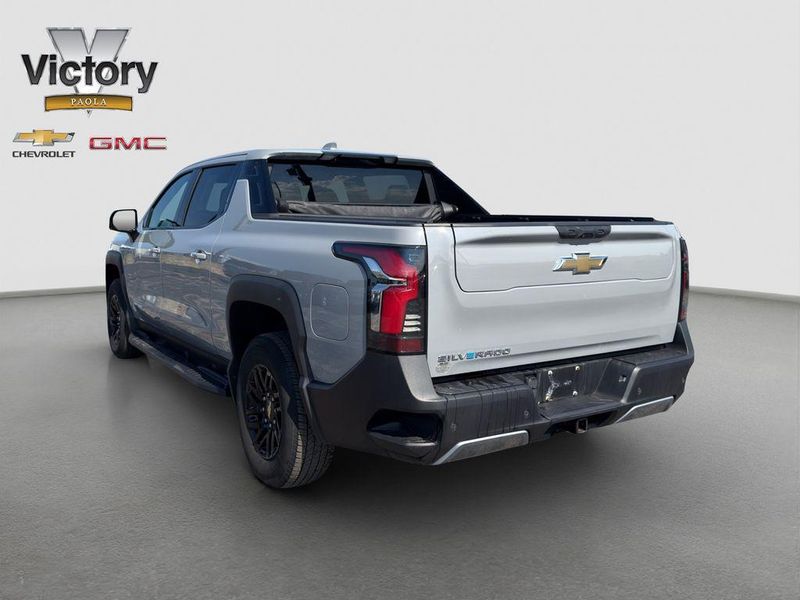 2025 Chevrolet Silverado EV in Paola, KS
