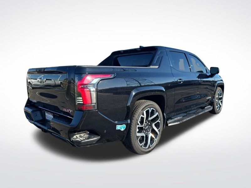 2024 Chevrolet Silverado EV in Bloomington, MN