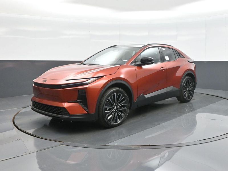 2026 Toyota C-HR in Kansas City, MO