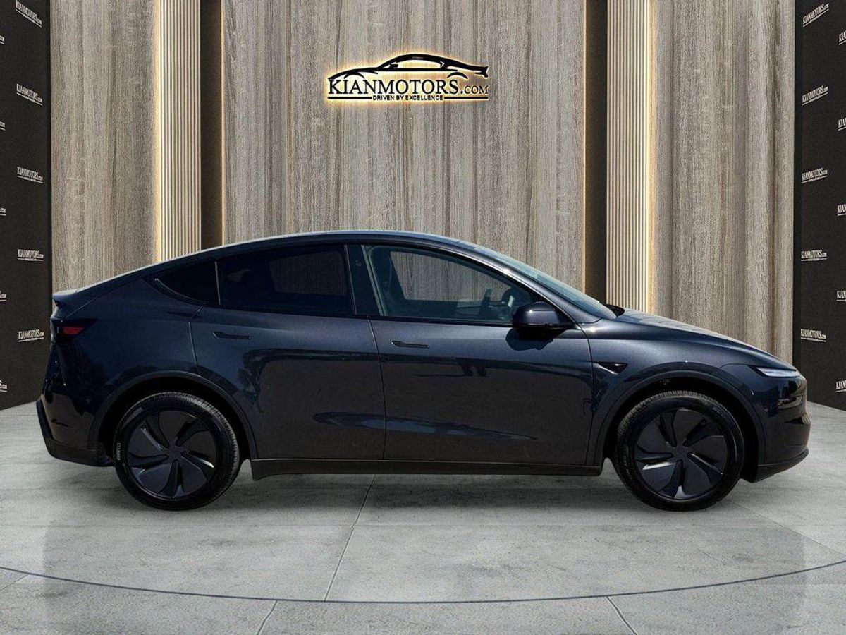 undefined. Enlarge image 12