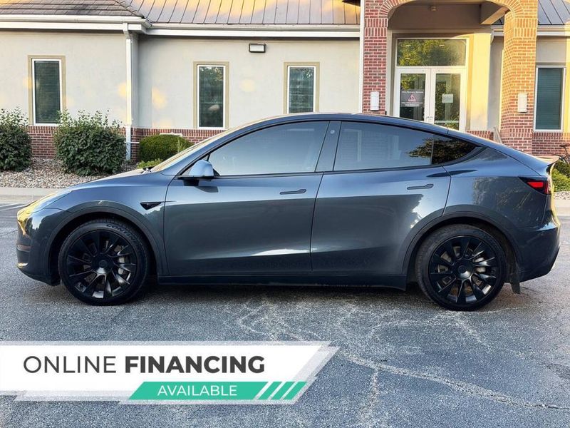 2021 Tesla Model Y in Kansas City, MO