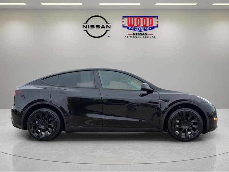 2023 Tesla Model Y in Kansas City, MO