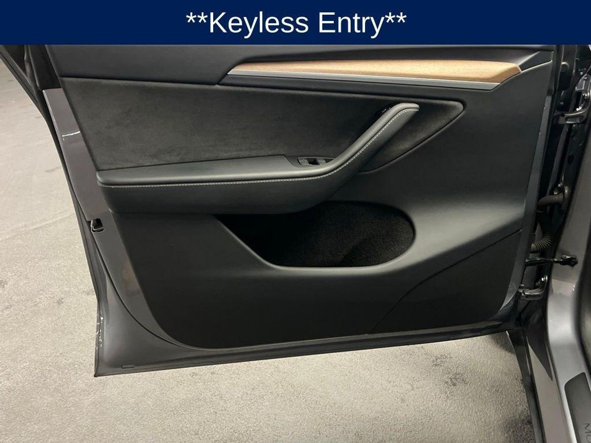 undefined. Enlarge image 14