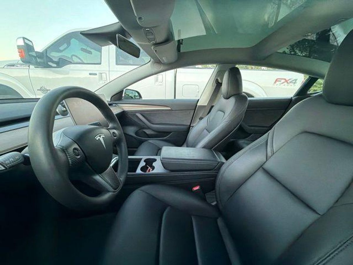 undefined. Enlarge image 7