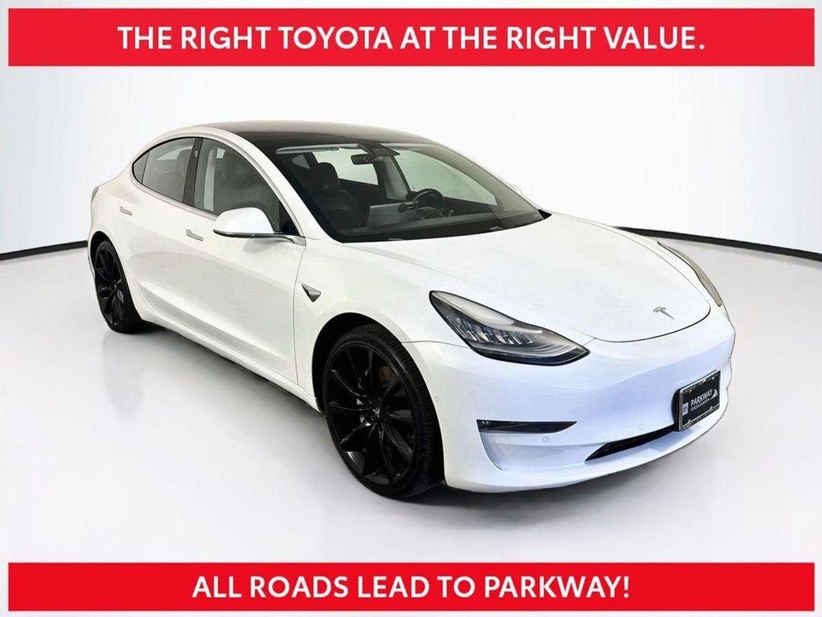 undefined. Enlarge image 2