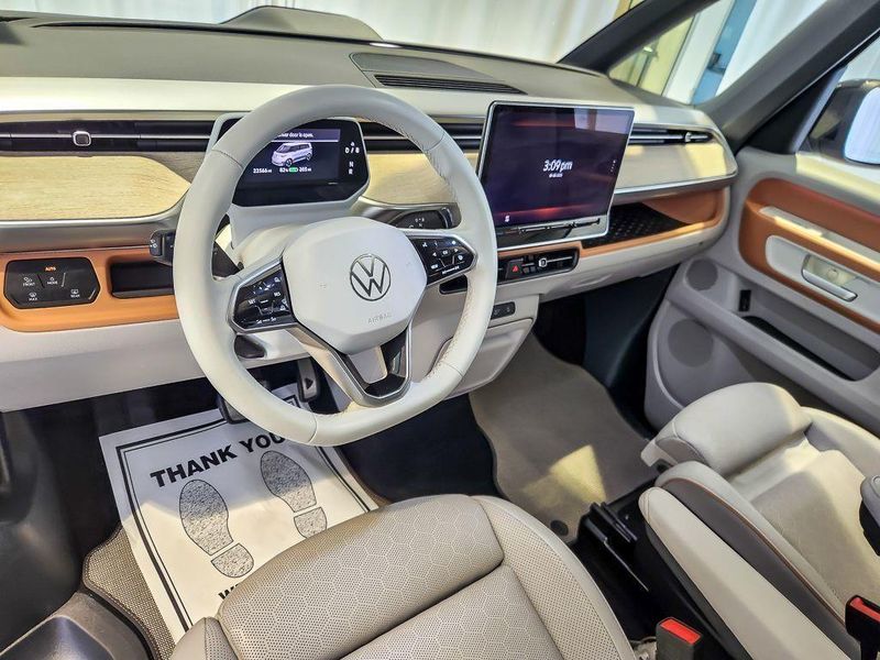 2025 Volkswagen ID. Buzz in Oak Lawn, IL