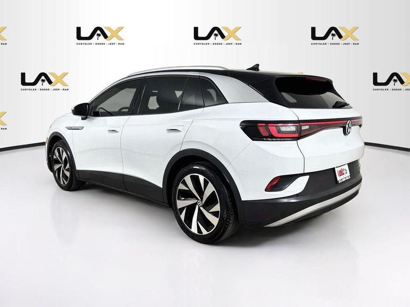 2021 Volkswagen ID.4 in Inglewood, CA