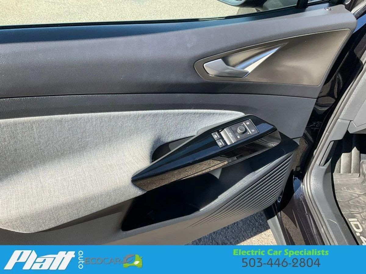 undefined. Enlarge image 18