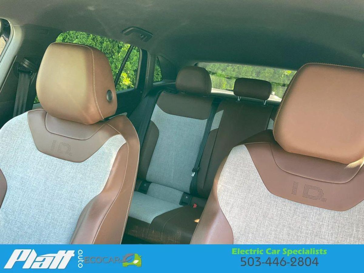 undefined. Enlarge image 32
