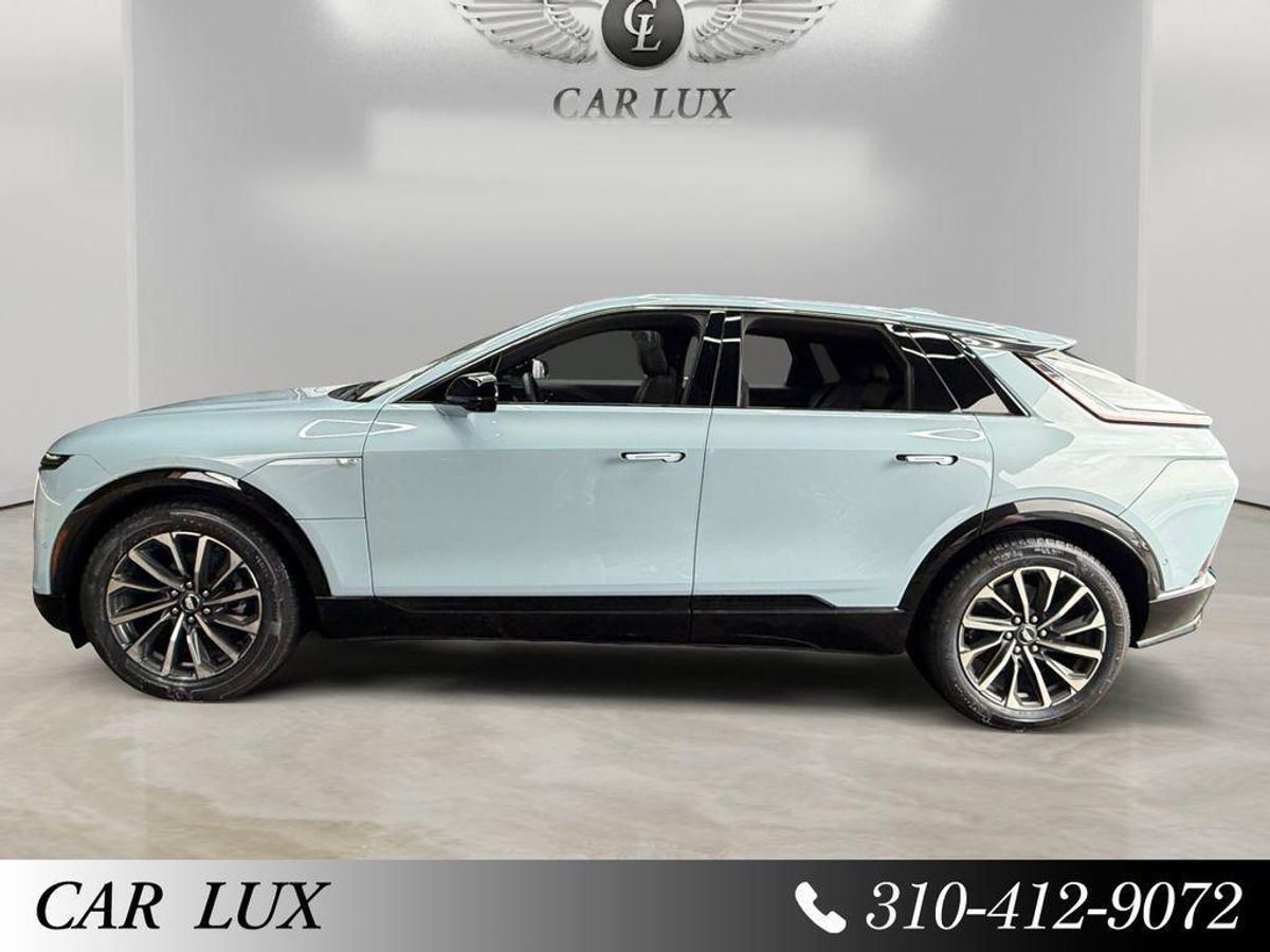 undefined. Enlarge image 2