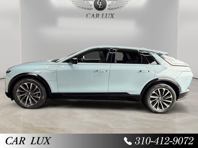2024 Cadillac LYRIQ in Inglewood, CA