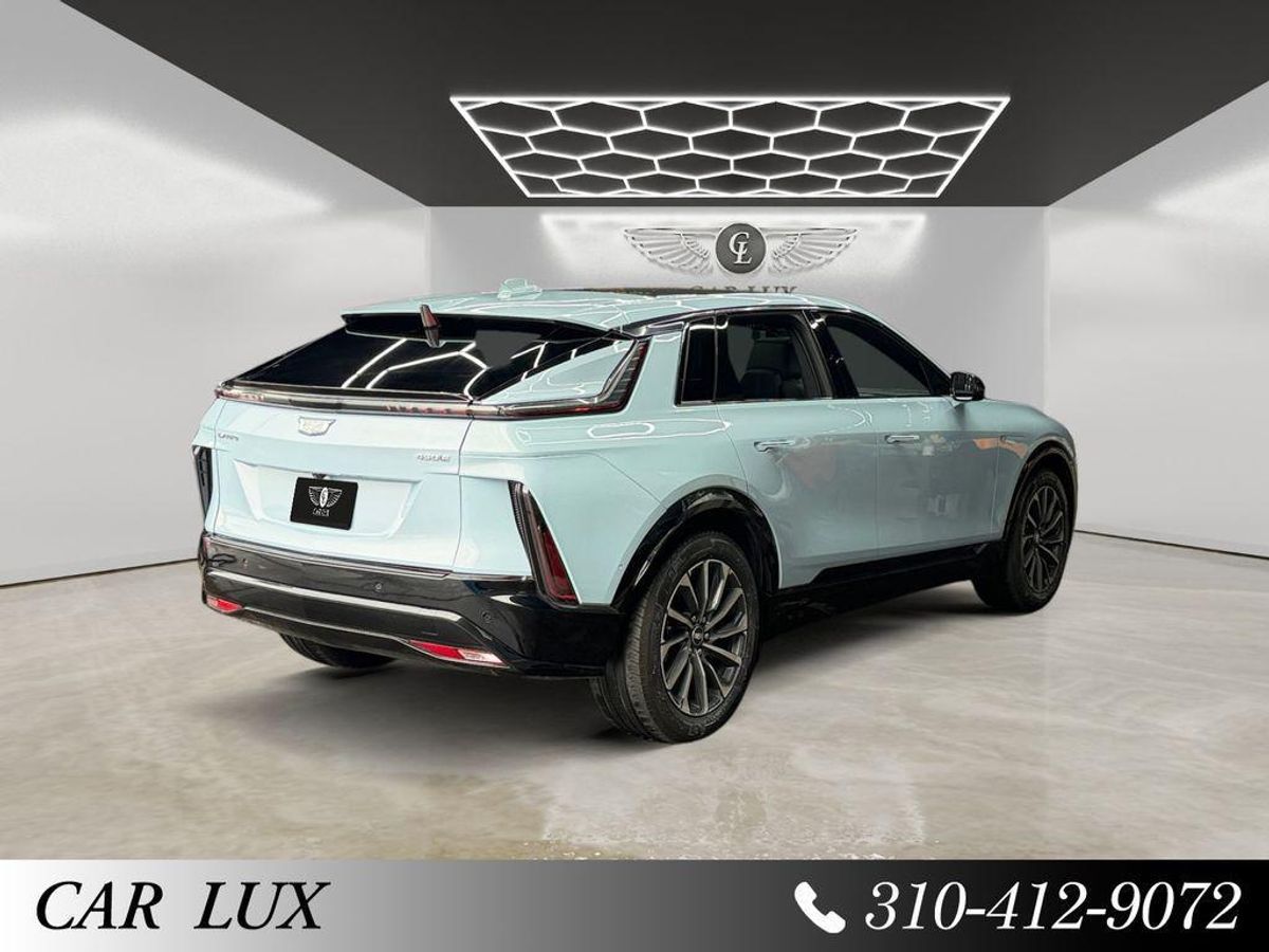 undefined. Enlarge image 5