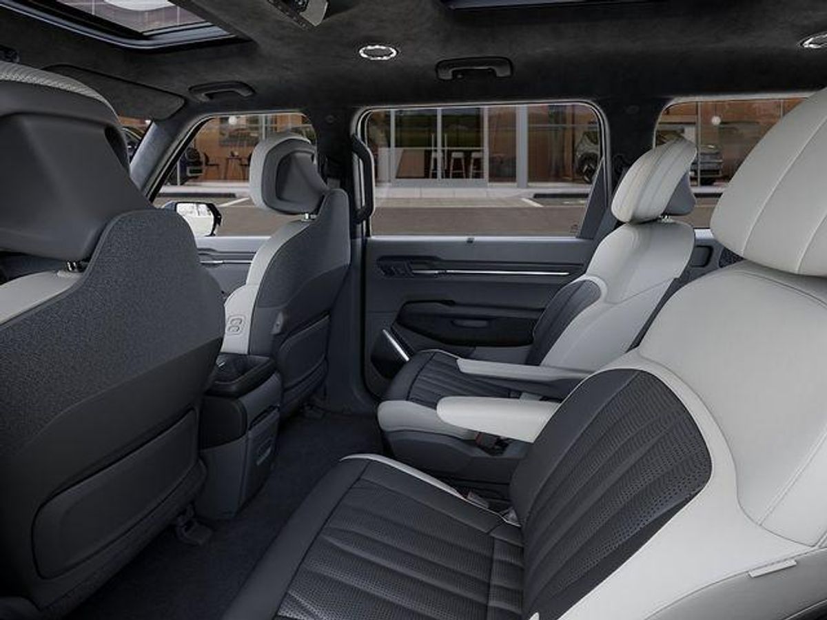 undefined. Enlarge image 18