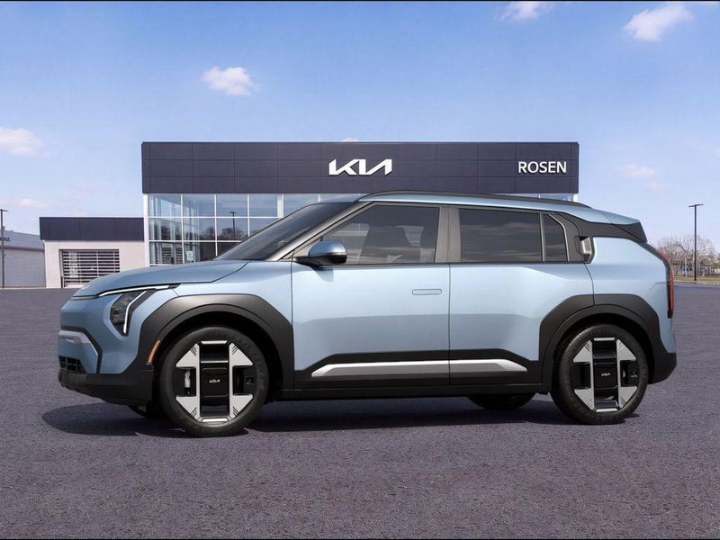 2027 Kia EV3 in Milw, WI