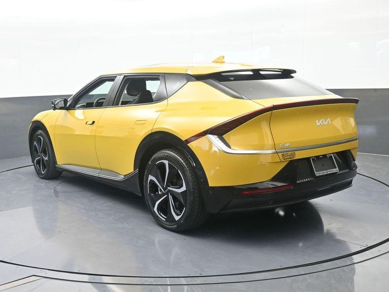 2022 Kia EV6 in Miami Lakes, FL