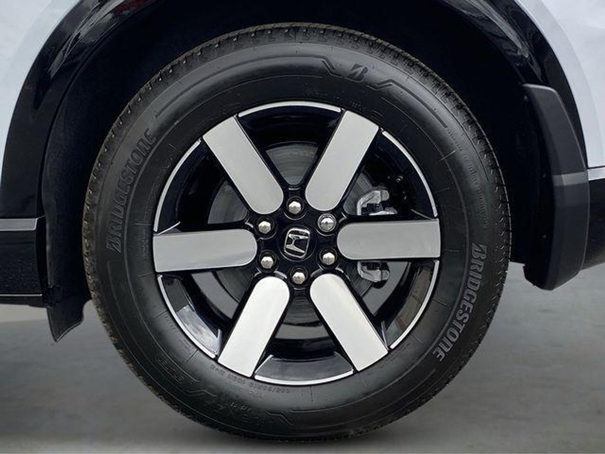 undefined. Enlarge image 7