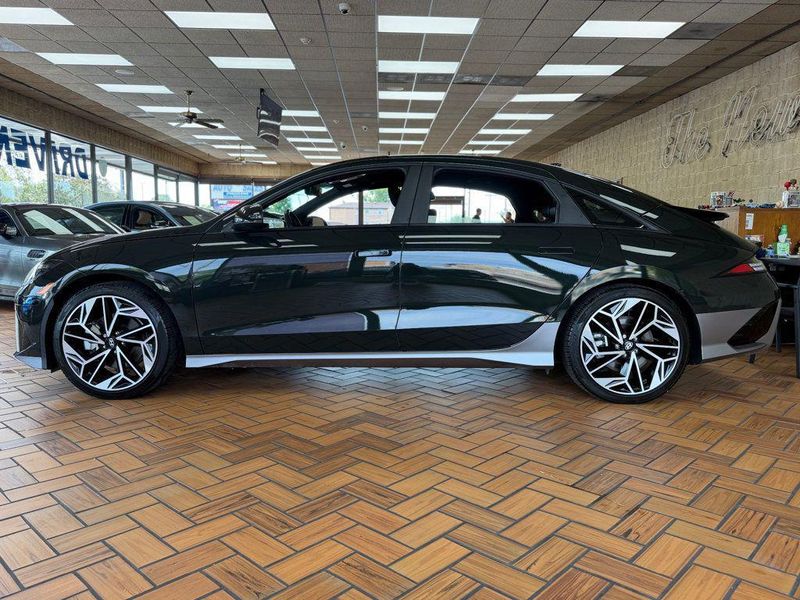 2024 Hyundai IONIQ 6 in Burbank, IL