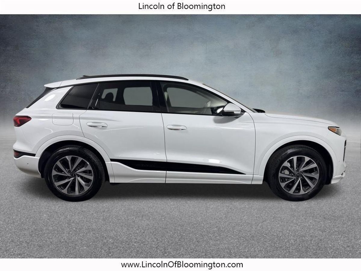 undefined. Enlarge image 7