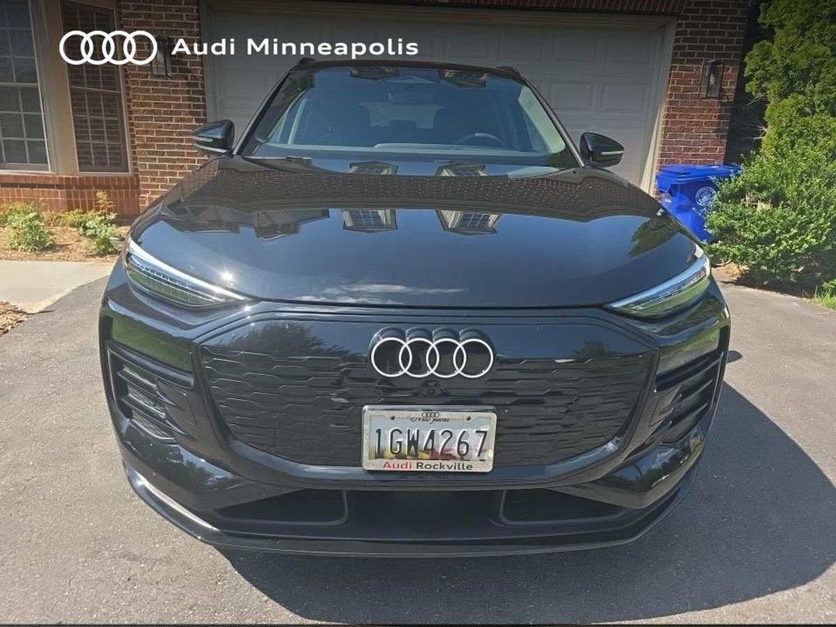 undefined. Enlarge image 5
