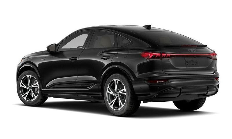 2027 Audi Q6 e-tron Sportback in Omaha, NE