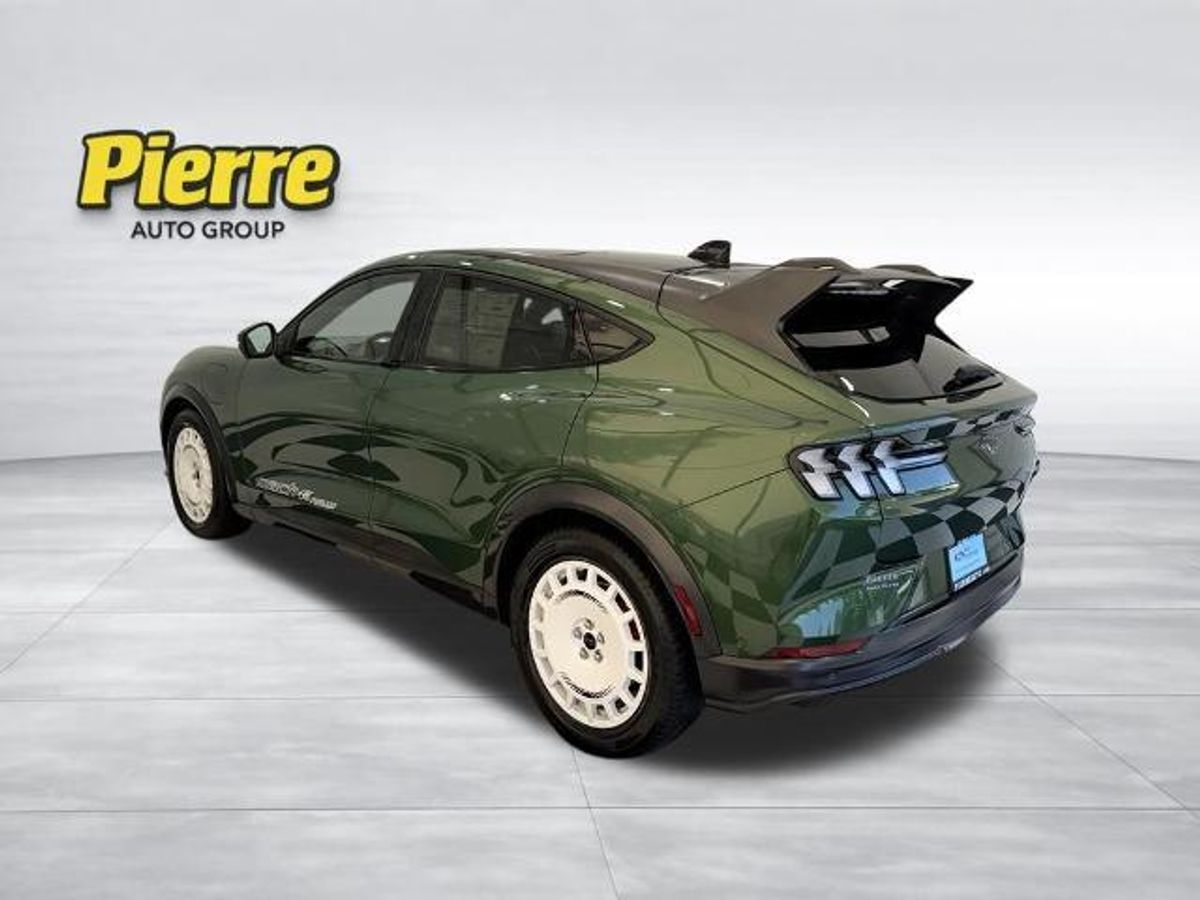 undefined. Enlarge image 2