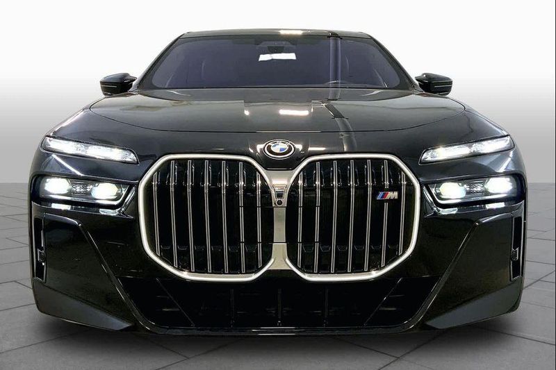 2024 BMW i7 in Merriam, KS